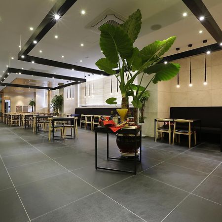 Hotel The Designers Інчхон Екстер'єр фото