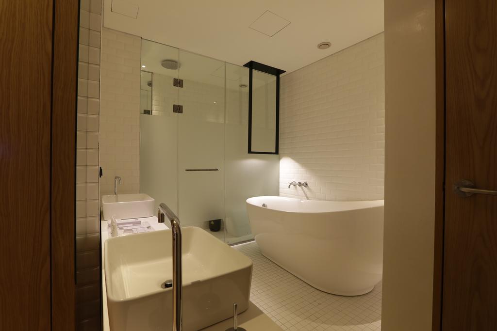 Hotel The Designers Інчхон Екстер'єр фото