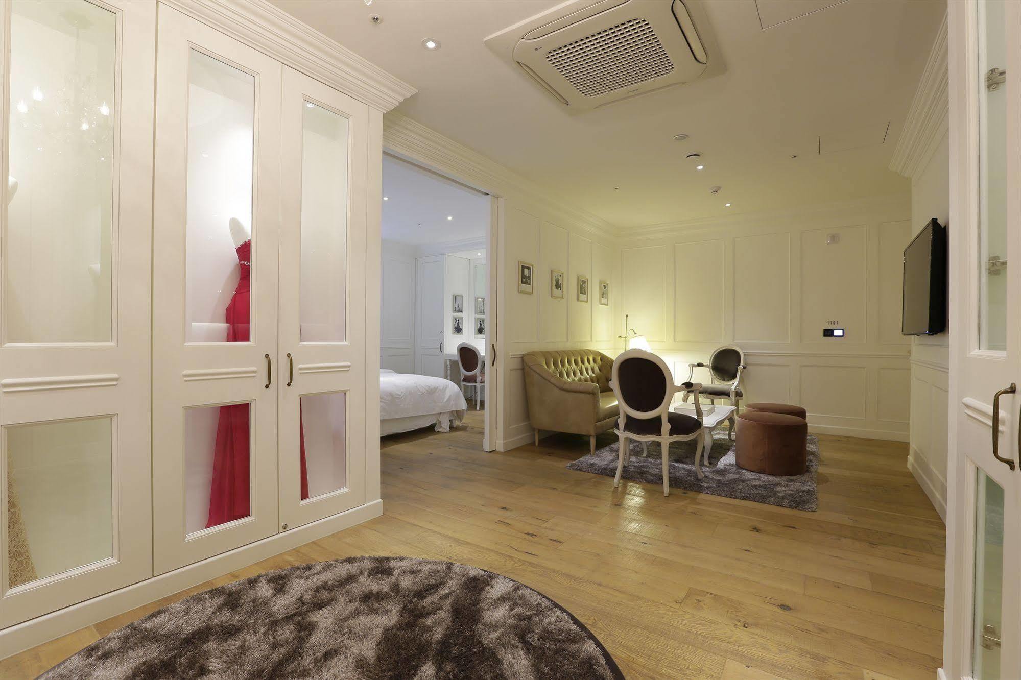 Hotel The Designers Інчхон Екстер'єр фото